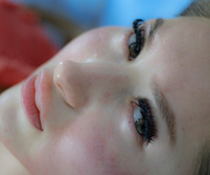 Peau déséquilibrée par la déshydratation cutanée.