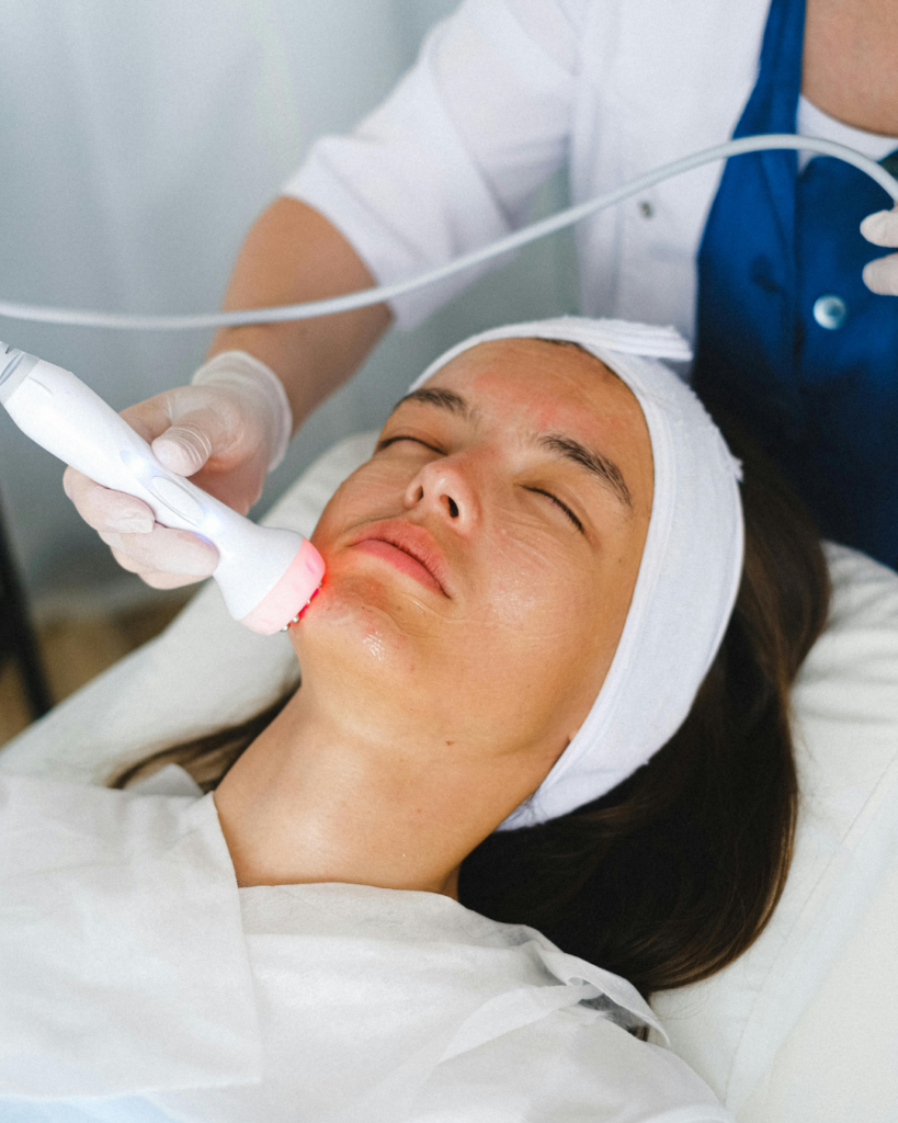 Traitement par lumière LED rouge